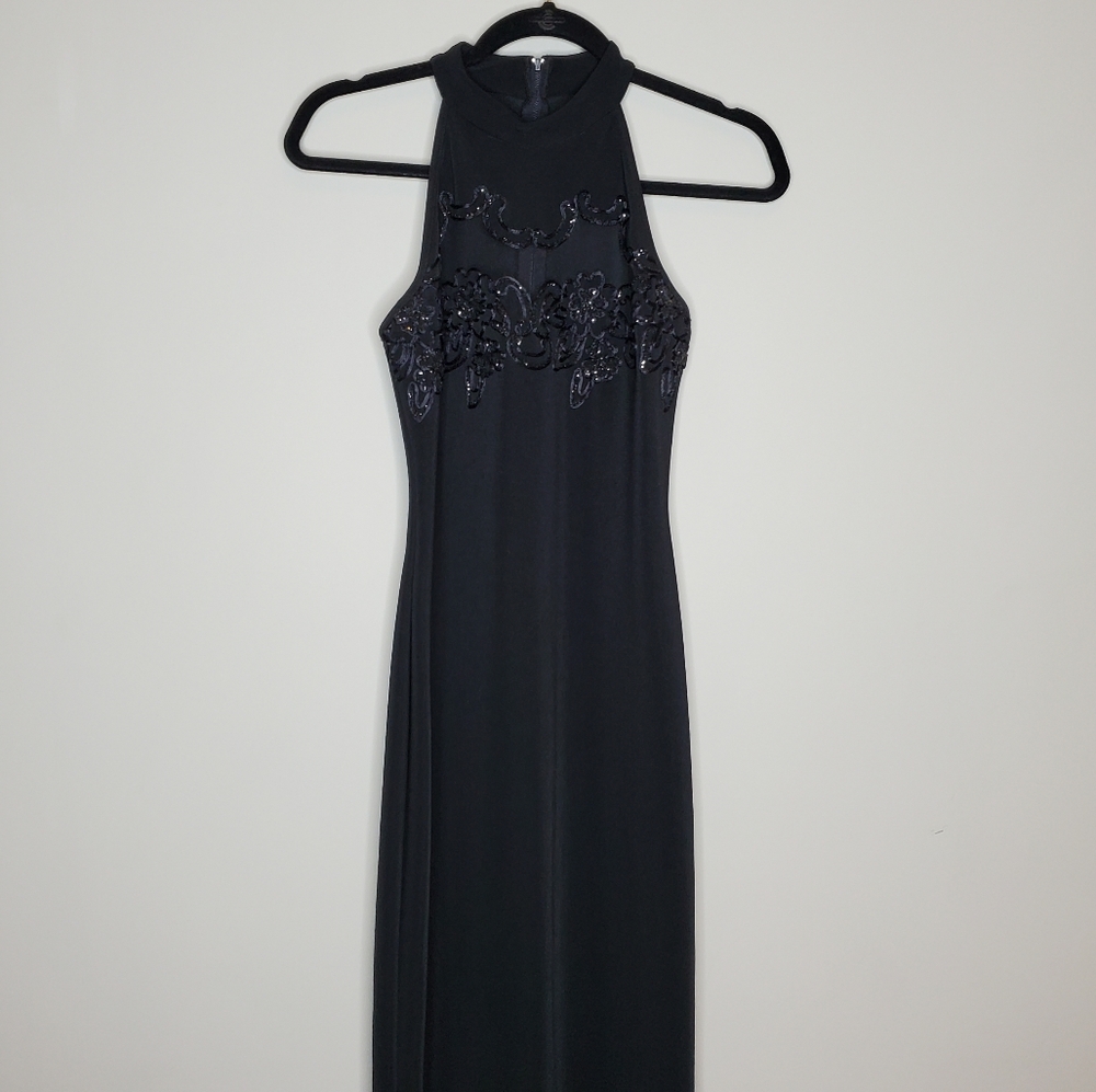 Hugo Buscati Formal Stretch Knit Sleeveless Dress